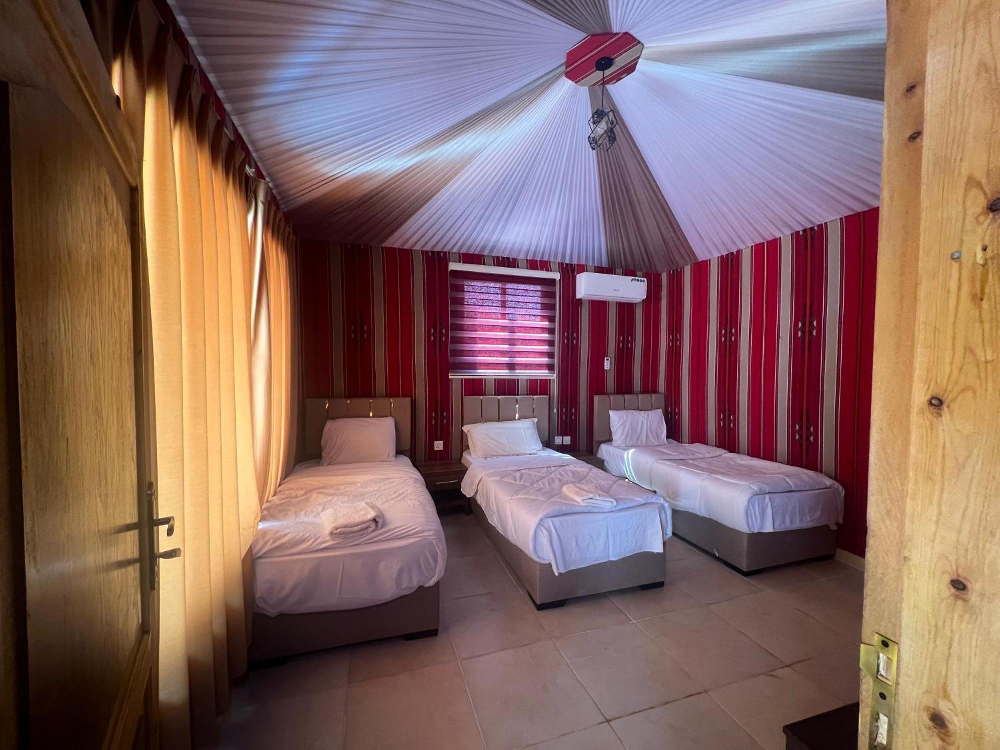 Rum Royal Flower Luxury Camp Ваді-Рам Екстер'єр фото